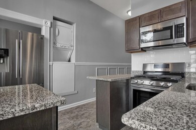 1303 Shenandoah Ave unit 2F, Saint Louis, MO 63104 - photo 4