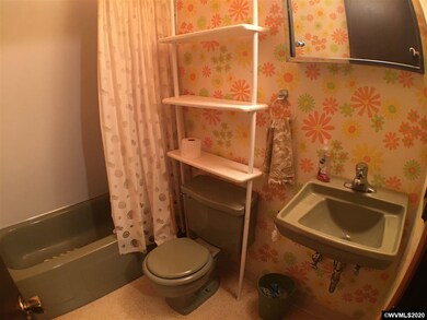 23447 Santiam Way SE, Lyons, OR 97358 - photo 4