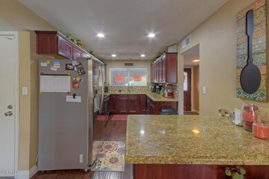 Kitchen 3
