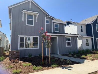 10884 Windrow Way, Rancho Cordova, CA 95670 - photo 2