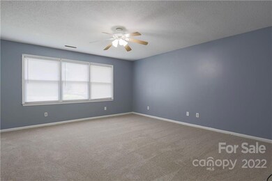 276 N Kelly St unit 276, Statesville, NC 28677 - photo 4