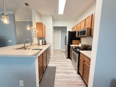 Spacious Kitchen