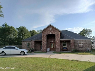 318 W Mchenry Rd, Perkinston, MS 39573 - photo 2