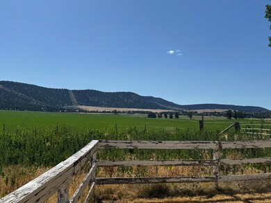 28281 Pickett Rd, Malin, OR 97632 - photo 7