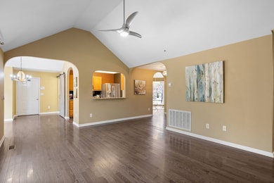 2529 Golden Pond Ln, Spring Hill, TN 37174 - photo 6