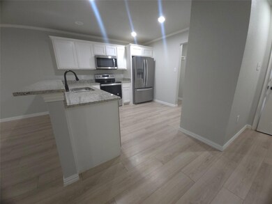 1409 Glenhaven Dr unit A, Cleburne, TX 76033 - photo 7