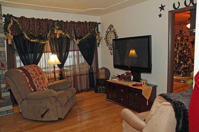 Living room 2