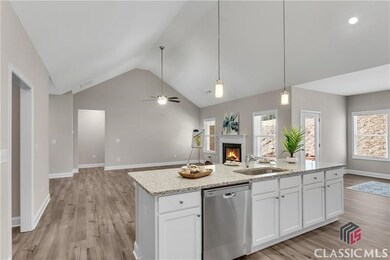 142 Johns Way, Commerce, GA 30529 - photo 2