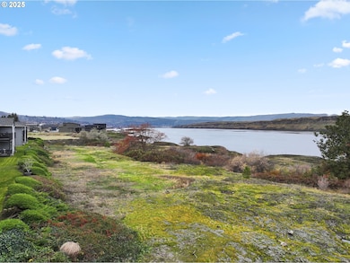 260 Lone Pine Ln unit 8, the Dalles, OR 97058 - photo 6