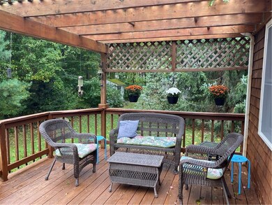 43 Macintosh Ln, Saunderstown, RI 02874 - photo 5