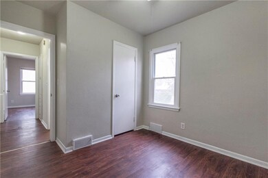 3407 57th St, Des Moines, IA 50310 - photo 5