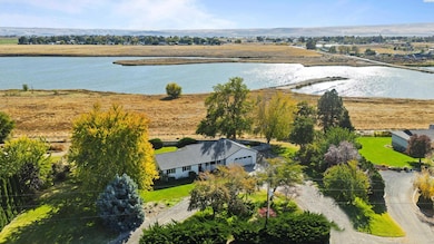 334 Tuttle Ln, Burbank, WA 99323 - photo 6