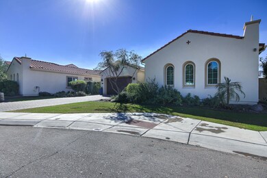 2381 W Aster Pl-4