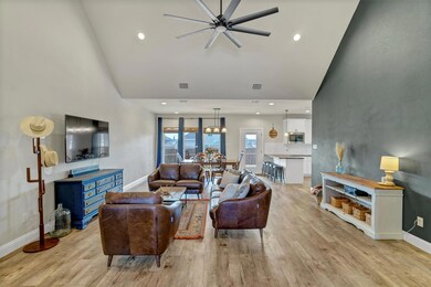 829 Holbrook Rd, Springtown, TX 76082 - photo 5