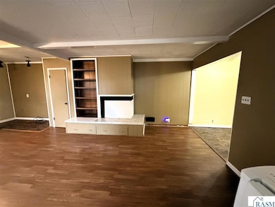 918 S Broadway St, New Ulm, MN 56073 - photo 7