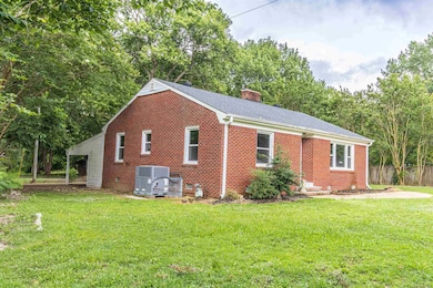 212 N Maple St, Adamsville, TN 38310 - photo 3