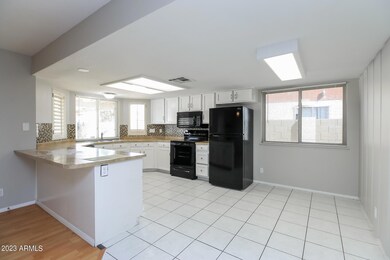 2122 E Frye Rd, Chandler, AZ 85225 - photo 6