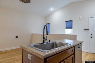 940 S 3rd Ave, Mills, WY 82644 - photo 6