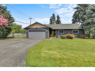 8845 SE Casablanca Ct, Clackamas, OR 97015 - photo 2