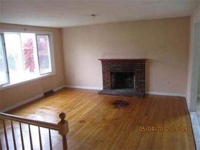 29 Pomona Dr, Brockton, MA 02302 - photo 2