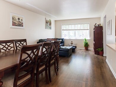 6155 N Sacramento Ave, Chicago, IL 60659 - photo 5