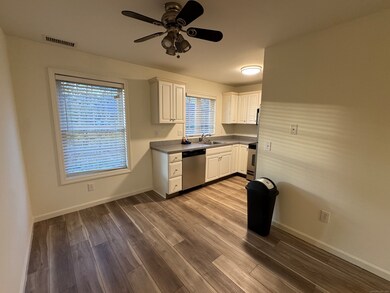 20 Orchard St unit 306, Brookfield, CT 06804 - photo 4