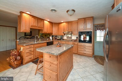 4243 Hammonds Mill Rd, Hedgesville, WV 25427 - photo 5