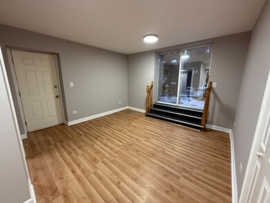 6954 N Greenview Ave unit 100, Chicago, IL 60626 - photo 2