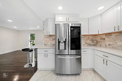 307 Spring St, Batavia, IL 60510 - photo 4