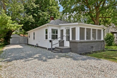 4306 E 16th St, Indianapolis, IN 46201 - photo 3