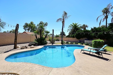 Pool2