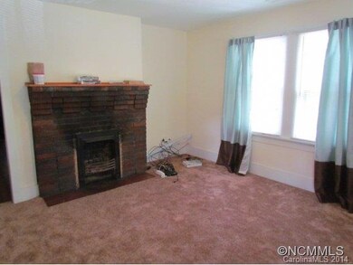 living rm fireplace