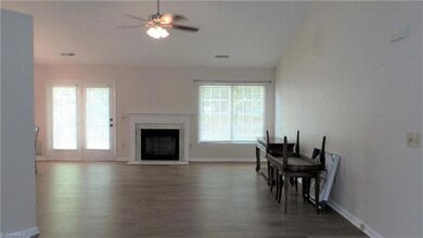 3312 Timberwolf Ave, High Point, NC 27265 - photo 4