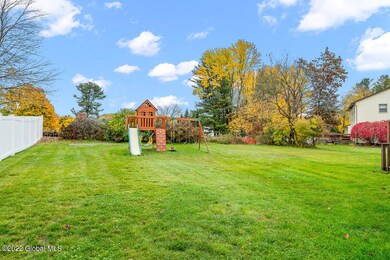 28 Rolling Hills Rd, Schenectady, NY 12309 - photo 6