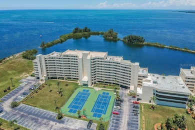 Gulf Island Condos unit 610, Hudson, FL 34667 - photo 2
