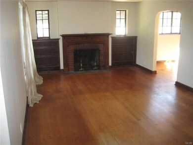 132 N Arch St, Allentown, PA 18104 - photo 4