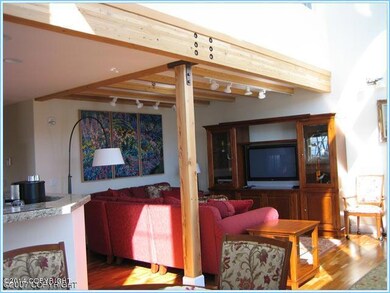 Dining-living area in upper unit