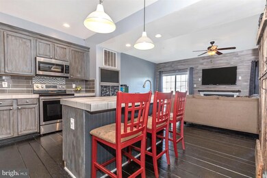 10363 Bridle Ct, Hagerstown, MD 21740 - photo 4