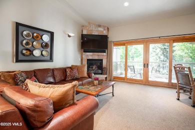 2 Living Room