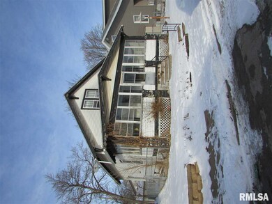 1111 19 1 2 Ave, Rock Island, IL 61201 - photo 2