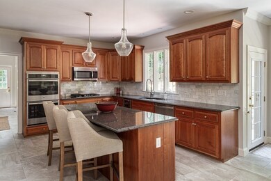 7 Hearthstone Rd, Hopkinton, MA 01748 - photo 4