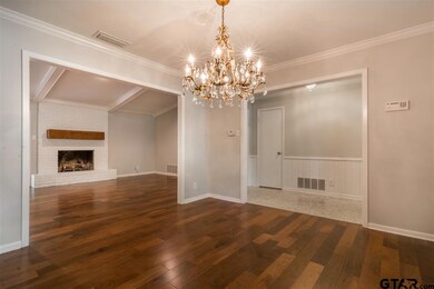 4901 4901 Trenton Dr, Tyler, TX 75703 - photo 2