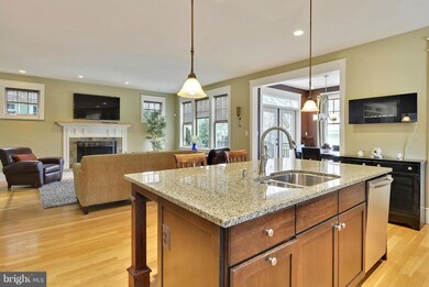 601 Glyndon St SE, Vienna, VA 22180 - photo 7