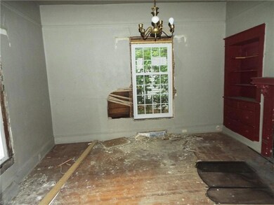 417 Cable St, High Point, NC 27260 - photo 3