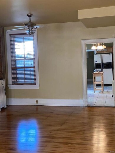 419 N 8th St, Allentown, PA 18102 - photo 5