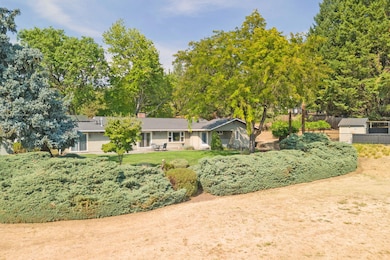 1773 Alta Vista Rd, Eagle Point, OR 97524 - photo 6