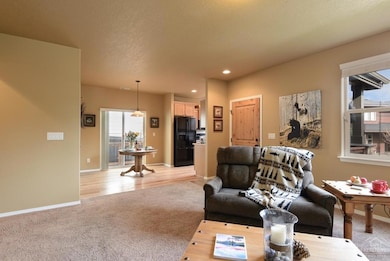 61199 Snowbrush Dr, Bend, OR 97702 - photo 6