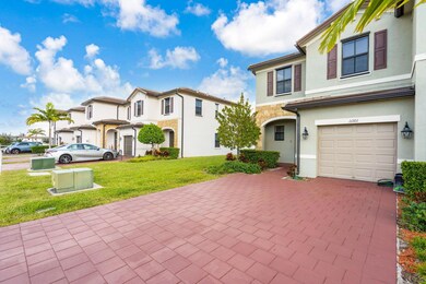 11101 W 33rd Ct, Hialeah, FL 33018 - photo 3