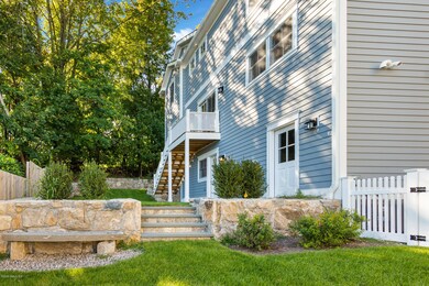 75 Strickland Rd unit E, Cos Cob, CT 06807 - photo 4