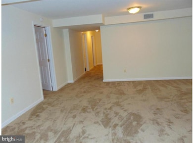 14911 Meanderwood Ln, Burtonsville, MD 20866 - photo 3